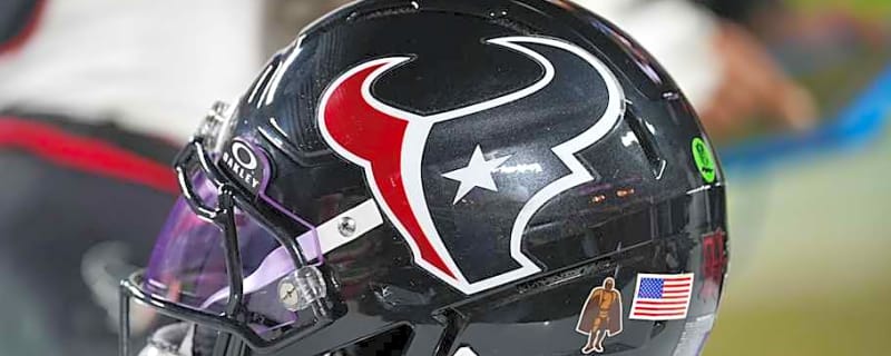 Jets Starter Predicted to Bolt in Free Agency for Deal With Texans