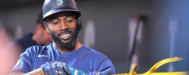 Who Replaces the Mariners’ Departing Free Agents?