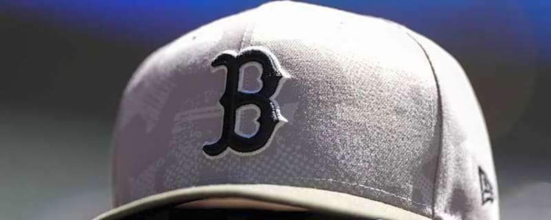 Red Sox Pushed To Bring Cy Young Winner To Boston
