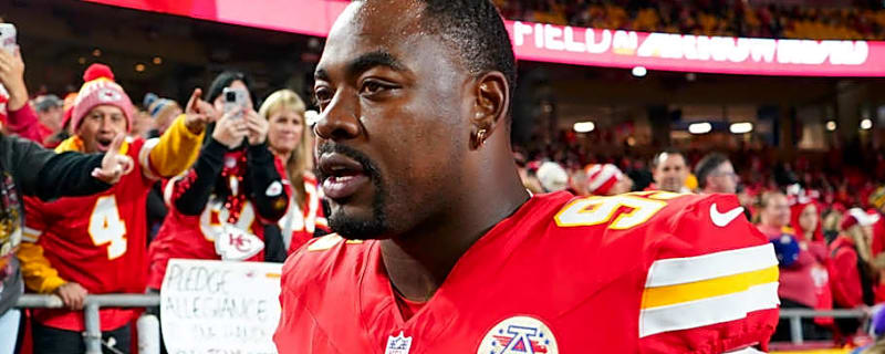 Chris Jones Hints at Possible Chiefs Splash