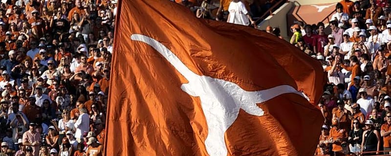 Texas Longhorns Offer 2028 5-Star Cornerback