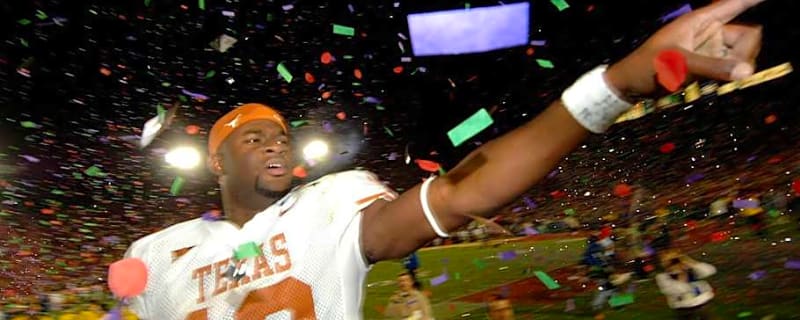 Vince Young&#39;s Iconic TD Ranked Among Best College Football Plays Since 2000