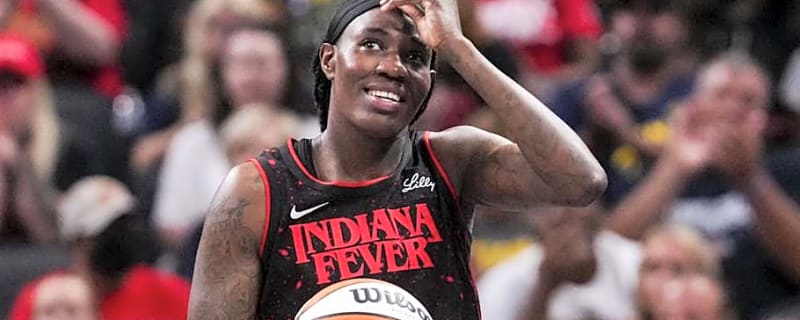 Stephanie White and Natasha Howard Trade Praises As Fever Advance to Semifinals