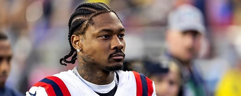Texans Shouldn’t Rule Out Reuniting With Stefon Diggs