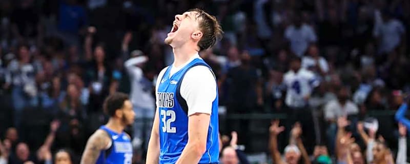 Mavericks&#39; Cooper Flagg goes viral for poster alley-oop over Pelicans