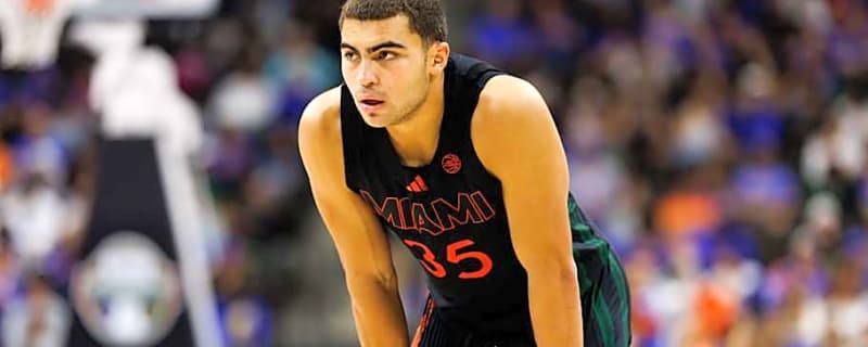 Miami's Star Freshman has Become the 'Connector' For the Hurricanes