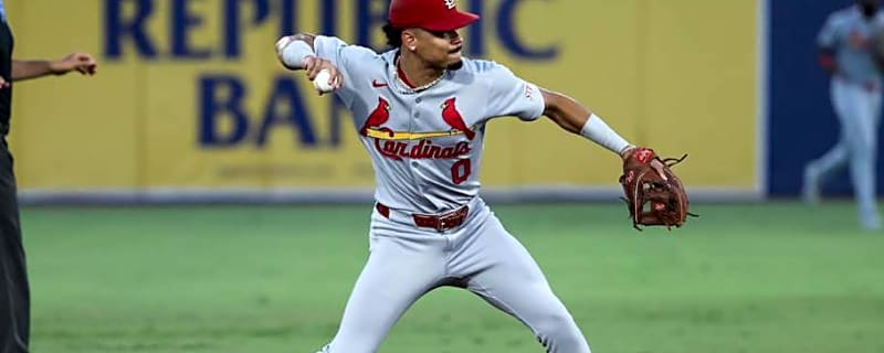 Cardinals Young Shortstop Receives Important Praise For Defensive Capabilities