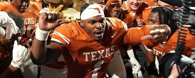 Colin Simmons Officially Makes Texas Longhorns History After Surprising Stat Change