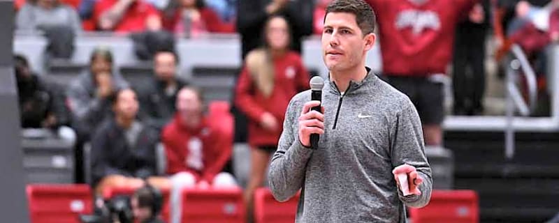 Kirby Moore Stresses Importance of Player Retention, Adaptability of Cougars Offense