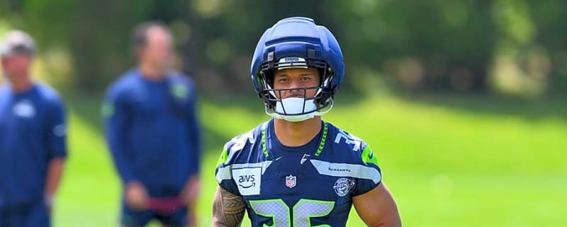George Holani Might Be the Seahawks Key Late-Game Running Back