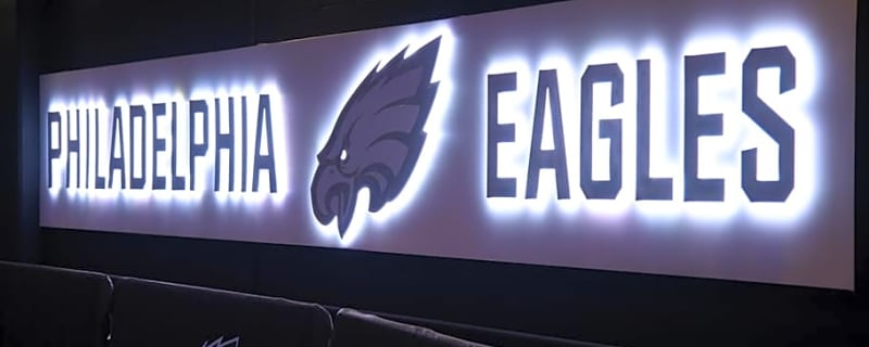 Eagles Land 2 In Exclusive &#39;Madden 99 Club&#39;