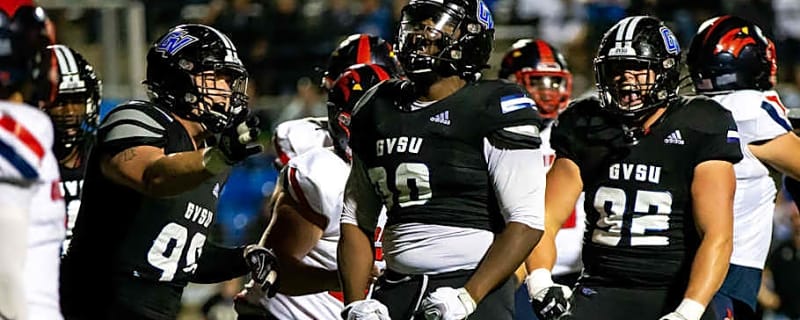 Wisconsin pursuing D-II defensive tackle in transfer portal with ties to Badgers roster