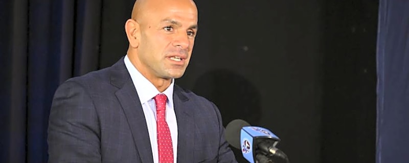 Titans' Robert Saleh Looks Add Unique Role to Defensive Staff