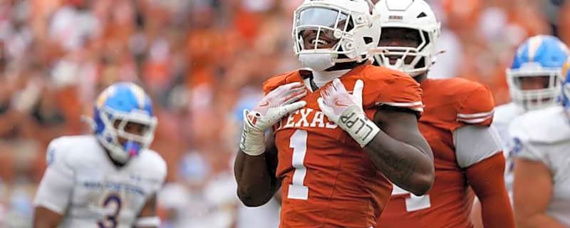 Colin Simmons Gives Fiery Response In Support of Texas’ Offense