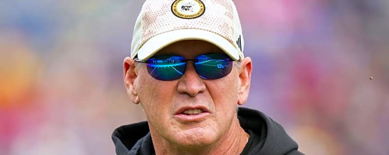 Lance Leipold Costs Kansas Football Again With Inexplicable Late-Game Call