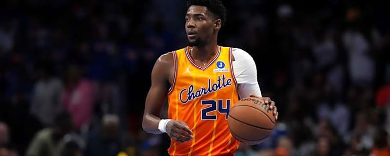 Brandon Miller Applauds Home Crowd for Their Support, Drowning Out Knicks Fans