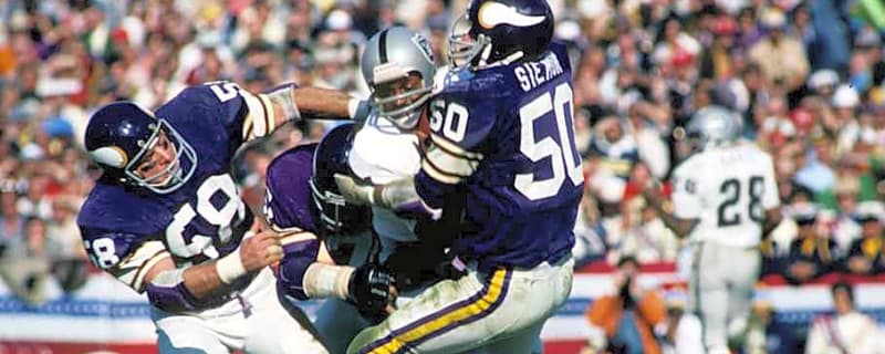 Stanford Football Legend Jeff Siemon Dies at Age 75