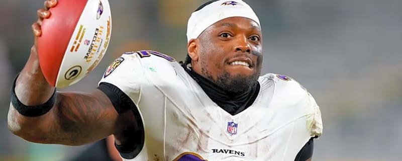 Record-Setting Ravens Shred Packers’ Run Defense, Have Hats To Prove It