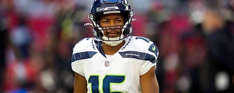 Seahawks great Tyler Lockett introduces himself to Titans with pure class