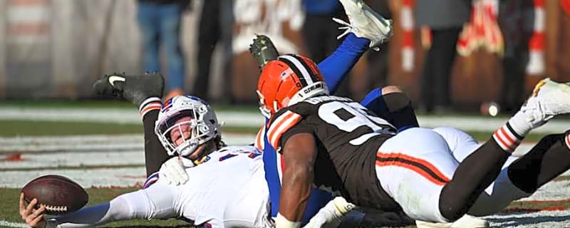 Josh Allen postgame update after Bills' QB survives another injury scare vs. Browns