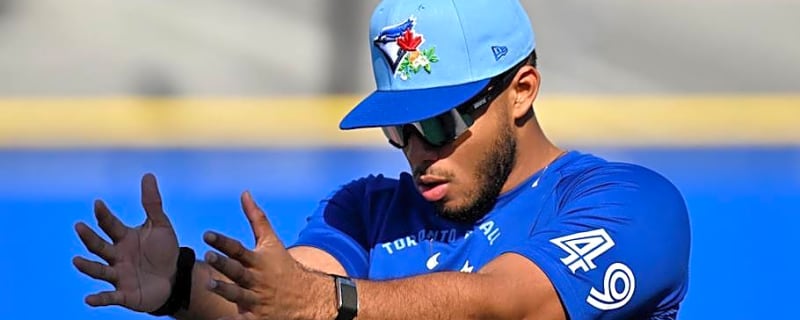 Blue Jays Trade Leo Jimenez to Marlins After Opening Day DFA
