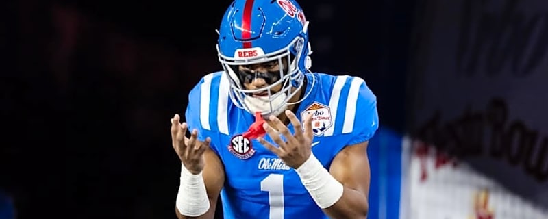 Patriots Draft Profile: Ole Miss WR De'Zhaun Stribling