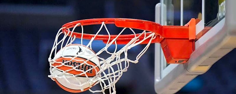 How Phoenix Fought Its Way To 2000 Playoffs