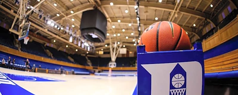 Former Duke Basketball Center Commits to Roadrunners