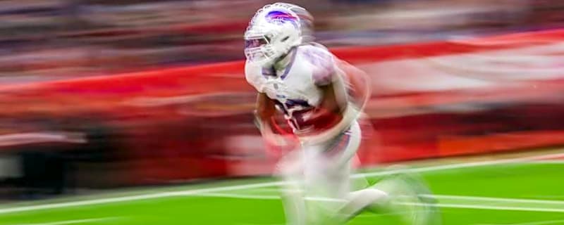 Two Unique Touchdowns Headline Bills' Best Plays of 2025