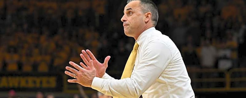 Iowa Coach Ben McCollum Reveals What Sets Illinois' Offense Apart