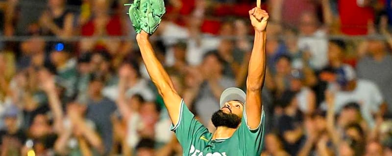 Red Sox to Promote 27-Year-Old Rookie to Replace Jedixson Páez