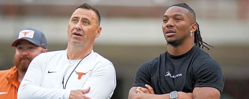 How Bijan Robinson Helped Recruit Texas Longhorns Five-Star RB Commit