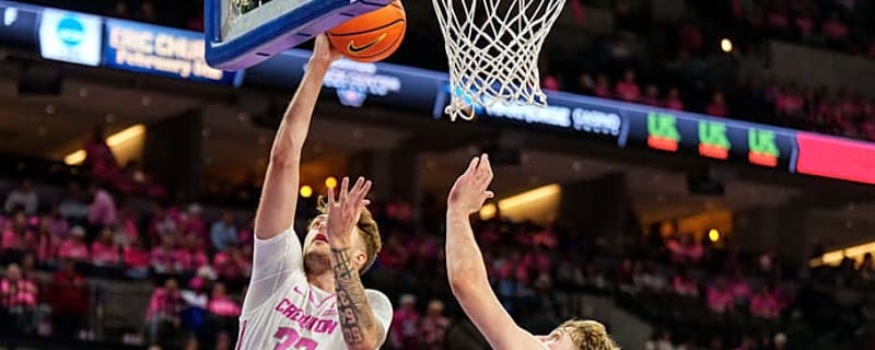 UConn Cruises Past Creighton in Annual Cancer Pink Out Game