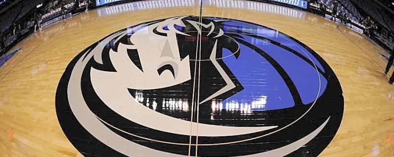 Mavericks to finally retire jersey of franchise legend