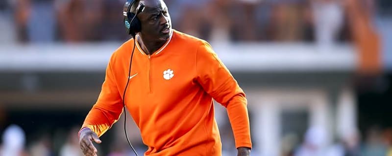 Clemson Beats Out Rival South Carolina for Four-Star Edge Rusher