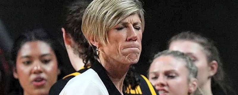 Iowa Drops in AP Poll After Blowout Loss