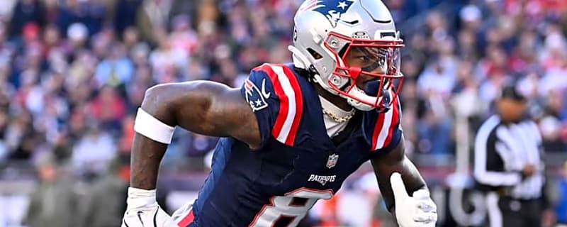 Stefon Diggs, Cardi B Dress Newborn in Patriots Gear