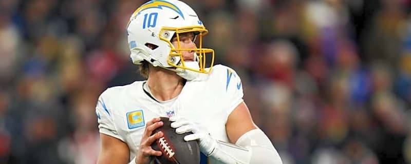 Chargers' Justin Herbert Gets a Strange Comparison to Bears' Caleb Williams