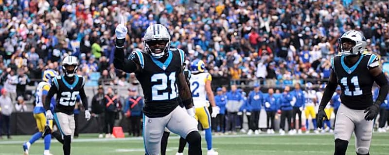 4 Panthers' Free Agents Who Could Still Re-Sign With Carolina