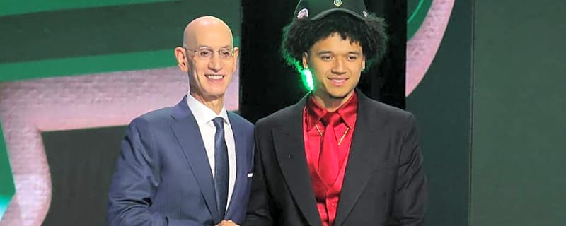 Can Bucks Rookie Brayden Burries Make the All-Rookie First Team?