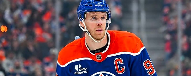 Gavin McKenna can’t believe what Connor McDavid is doing