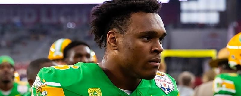 Oregon Linebacker Devon Jackson Offers Candid Insight Into Final Year Mindset