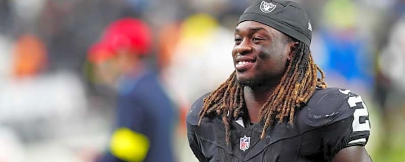 Jaguars&#39; Campanile Offers Respect to Raiders Star Rookie