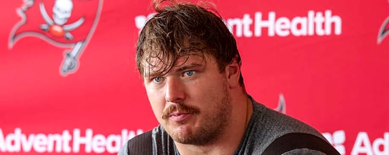Buccaneers place $90 million tackle on injured reserve
