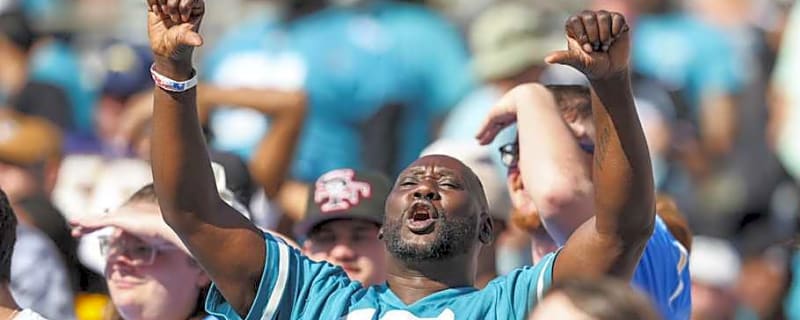 Duval Delights in Jaguars Domination of Chargers in Week 11