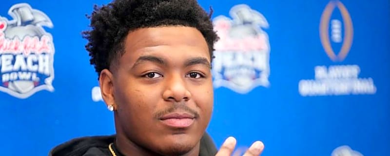 Arizona Star Star Speaks on Decision to Remain at School