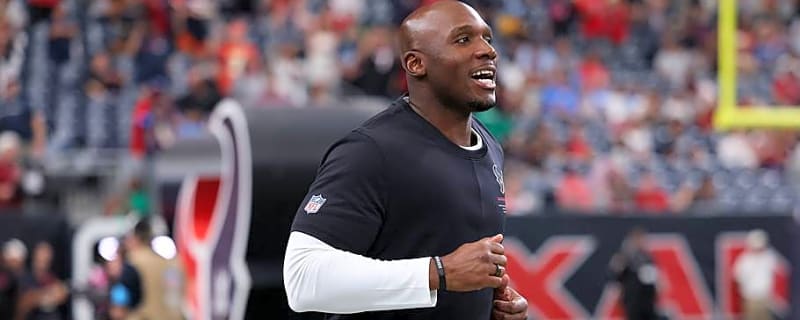 DeMeco Ryans Says One Texans Rookie Really Shined vs. Chargers