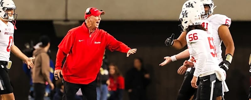 2 Things Willie Fritz Talked About in Houston vs. West Virginia Press Conference