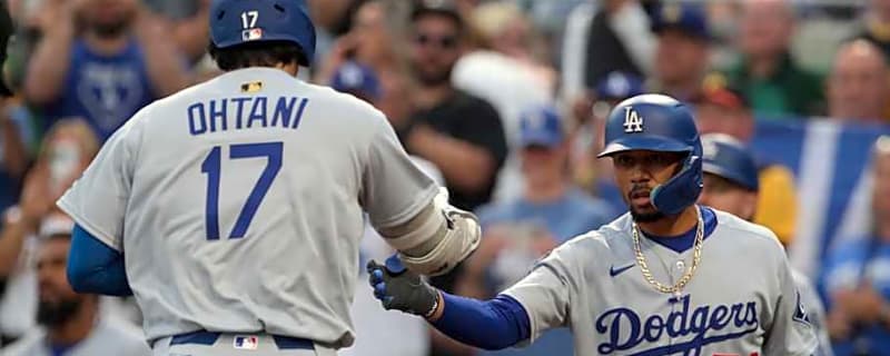 Dodgers Notes: Mookie Betts Setback, Dave Roberts Calls Out Offense, Shohei Ohtani Makes History