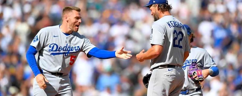 Freddie Freeman Compares Clayton Kershaw Retiring to Justin Turner Leaving Dodgers